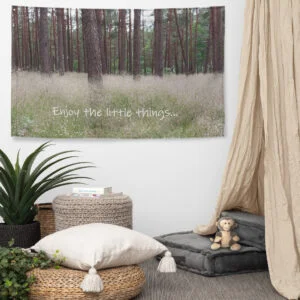 sienos vėliava interjere