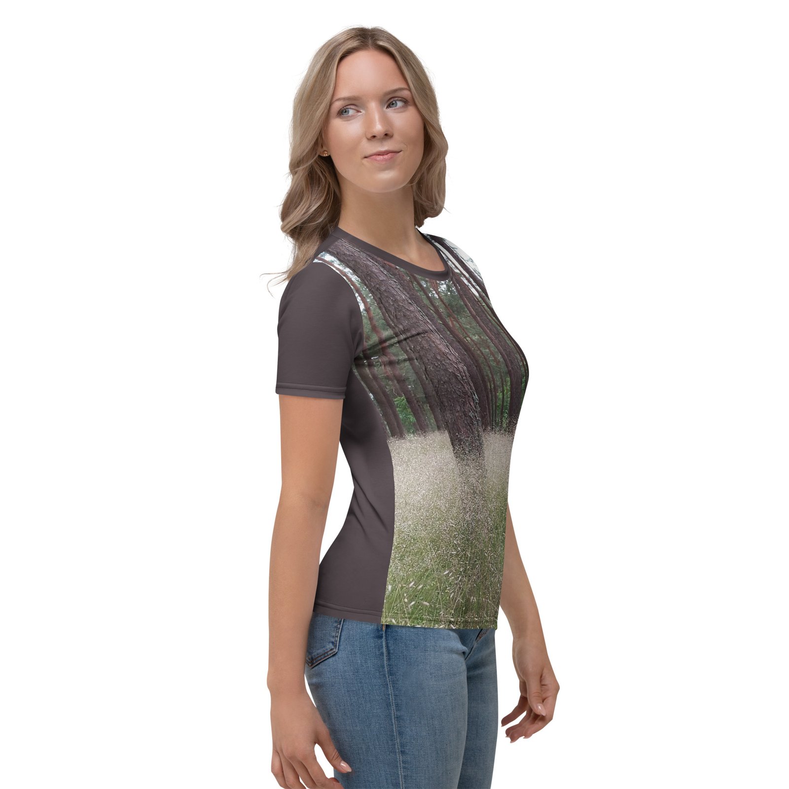 Gamta · Išskirtinio dizaino moteriški marškinėliai - Image 6